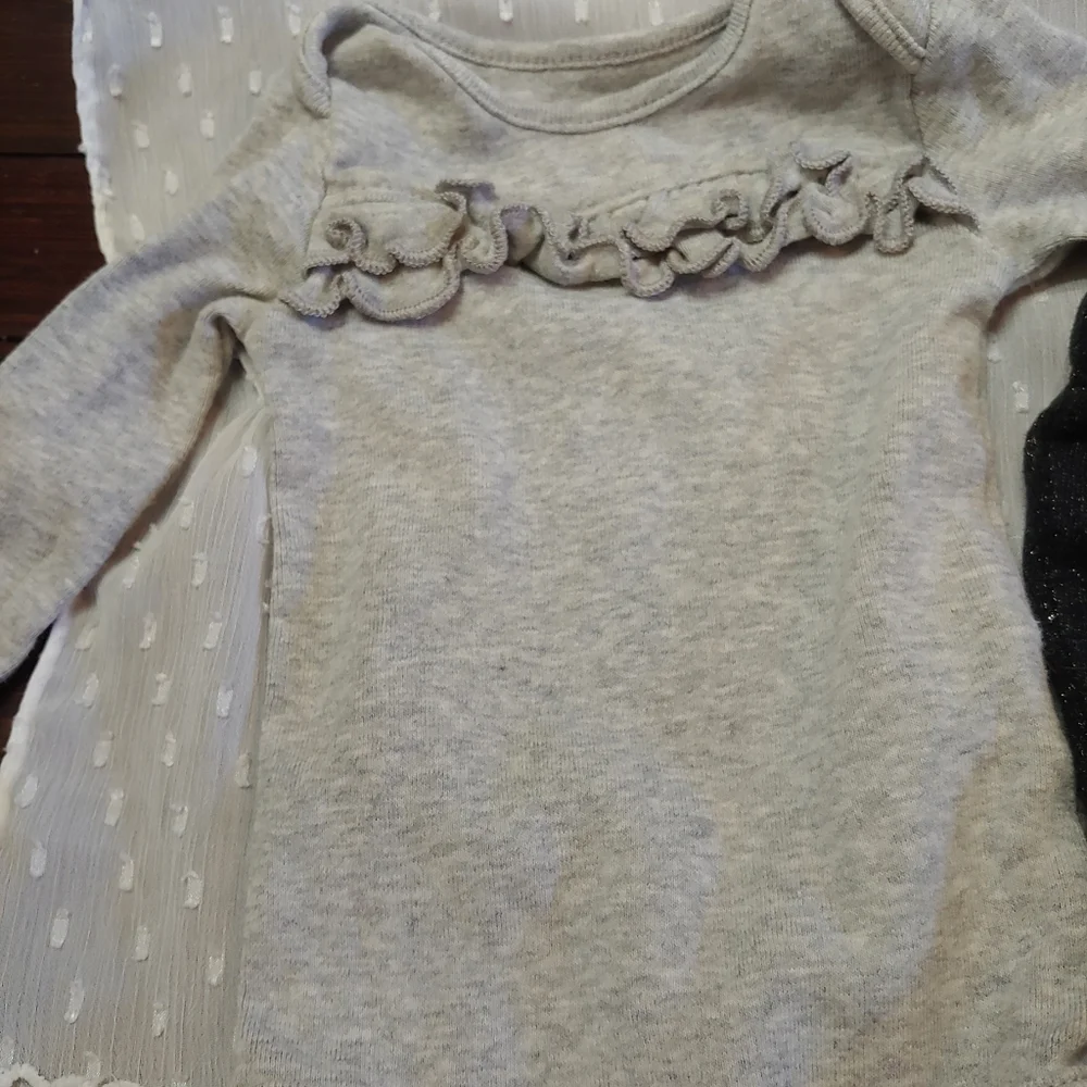 Carter's & child of mine Outfit, Newborn